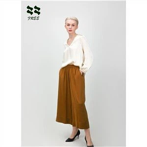 Celana Kasual Longgar Pinggang Tinggi Elastis dengan Kantong