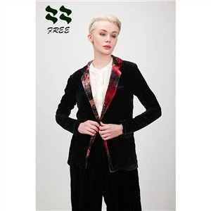 Ladies Black Office Velvet Suit dengan Rantai