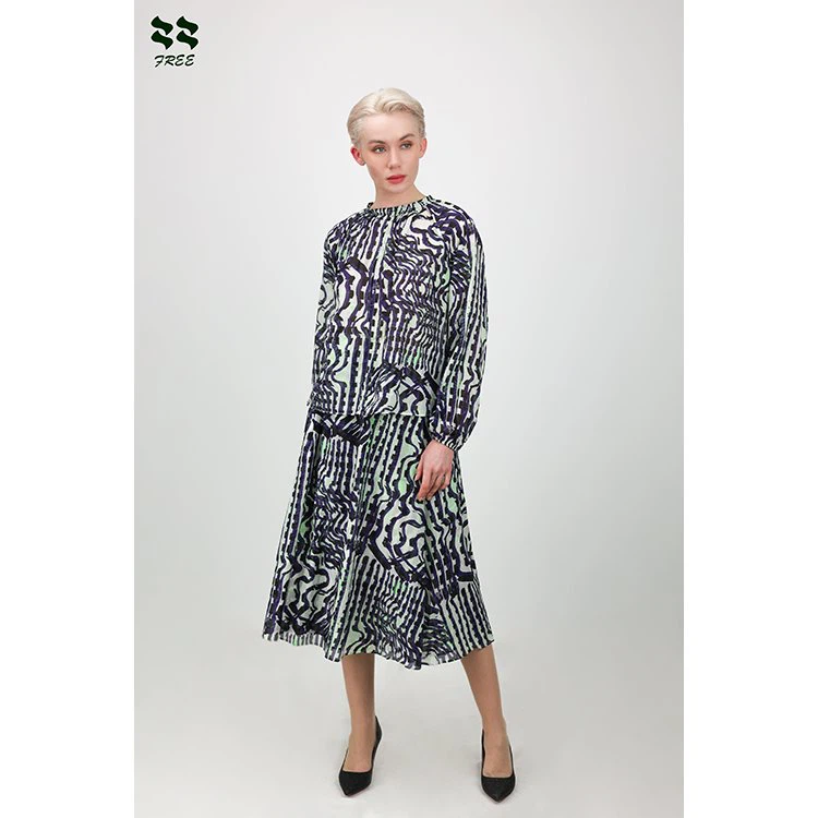 Blus Lengan Panjang Leher Bulat